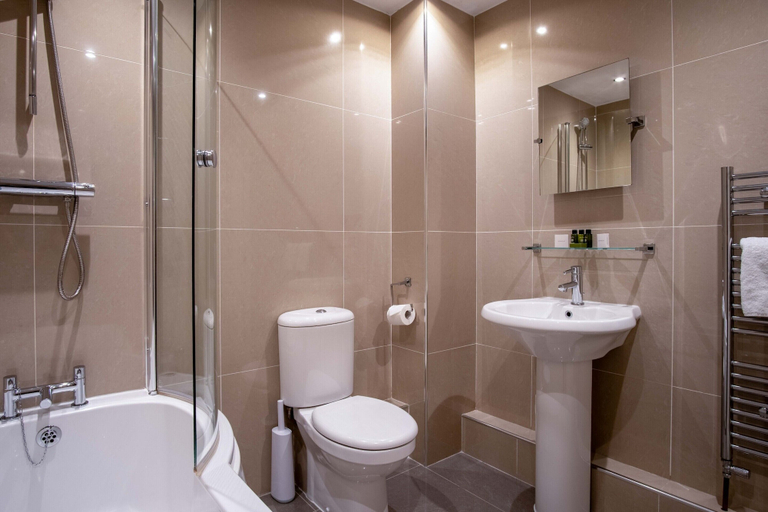 Bathroom 3, Blue Horizon Apartments at The Helaina, North Yorkshire