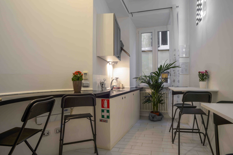 Dining 5, Intrà residenza in trastevere, Roma
