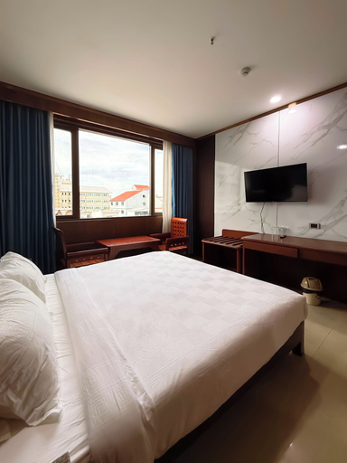 Room 4, Silvertone Hotel, Pattaya