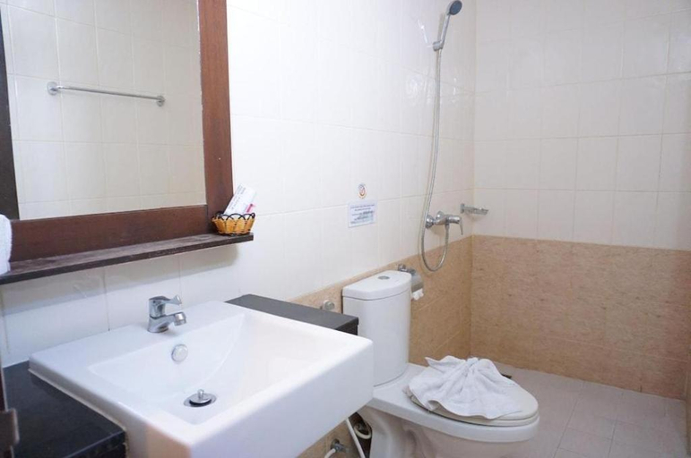 Bathroom 4, Arita House, Phuket Island