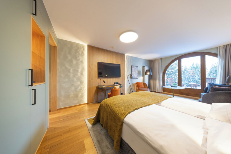 Room 5, Hotel Rosatsch Residence, Maloja