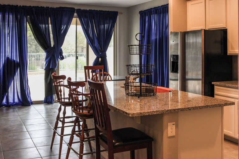 Dining, Mackenzie - Private BR w-Shared Bathroom, Maricopa