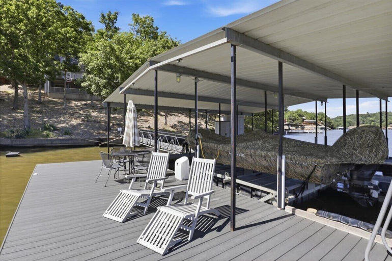 Property grounds 3, Stay at This 4 Bed 3 Bath Lakefront Home With Private Dock, Morgan