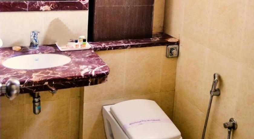 Bathroom 4, Hotel Laxmi Villa Palace, Jaipur