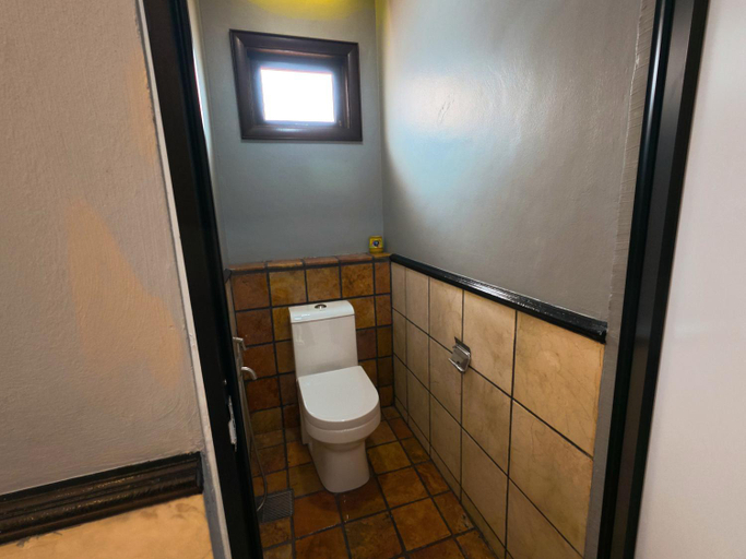 Bathroom 2, Seaview Water Chalet Lxpd, Port Dickson