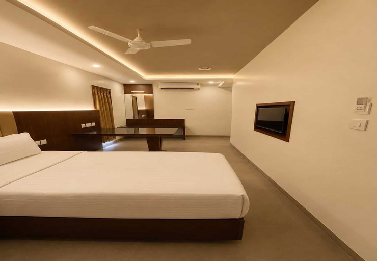 Room 1, Arthana Grand Inn, Tiruppur