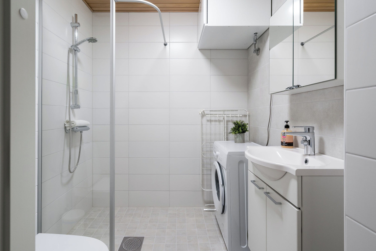 Bathroom 4, Hiisi Homes Järvenpää, Uusimaa