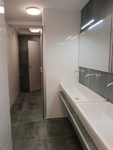 Bathroom 3, Il Sassolino - Hostel, La Spezia