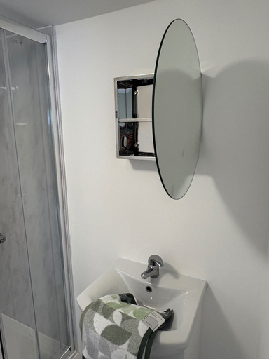 Bathroom 4, Cabin Sleeps 1 With Garden and Parking, Kent