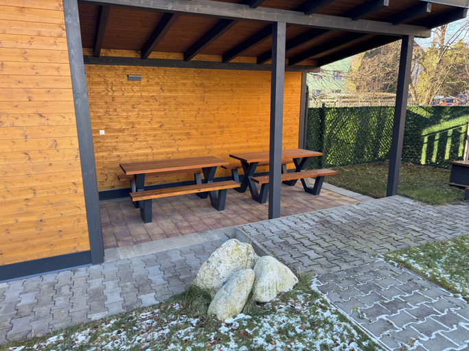 Outdoor dining 4, Vila DEDO, Poprad