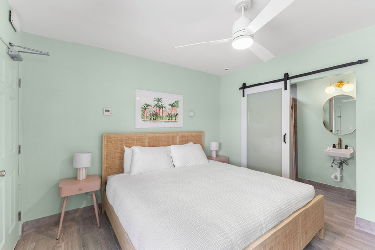 Bedroom 4, Hotel Cabana Clearwater Beach, Pinellas