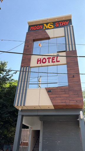 Primary image