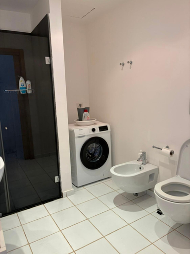 Bathroom 3, Residence NerOssidiana, Messina