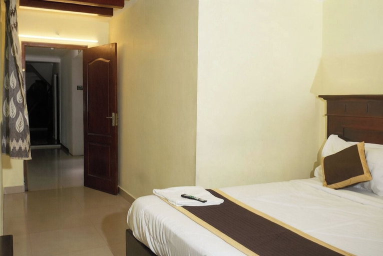 Room 2, Hotel Malabar Palaza, Ernakulam