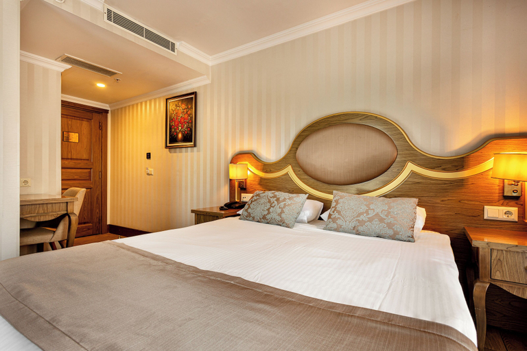 Bedroom 2, The Central Hotel, Fatih