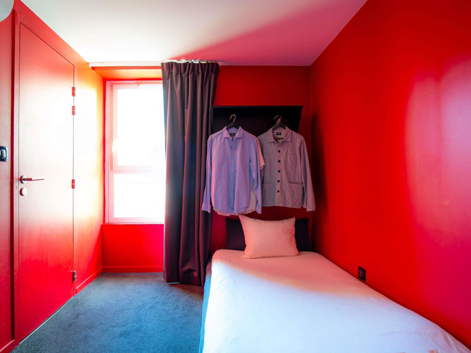 Bedroom 4, ibis Styles Paris Gare de l'Est Magenta, Paris