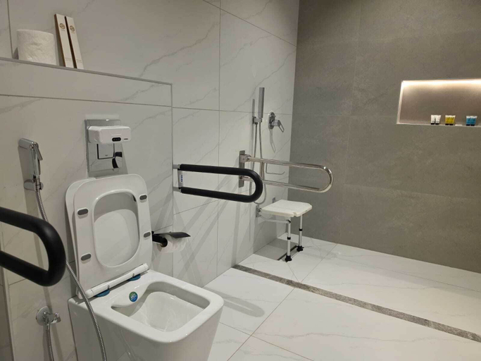 Bathroom 2, Beyond Limits hotel, Al Madinah Al Munawwarah