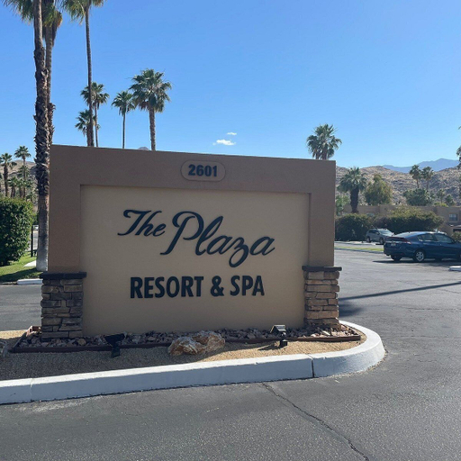 Parking, Tahquitz Creek Golf Condo Resorts, Riverside