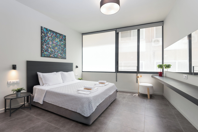 Bedroom 4, M17 Studios & Suites, Attica