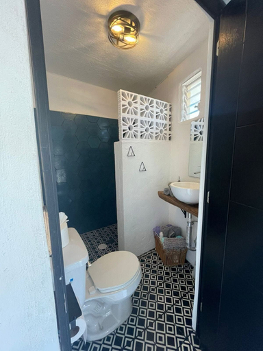 Others 5, NUEVA VISTA INN, Compostela