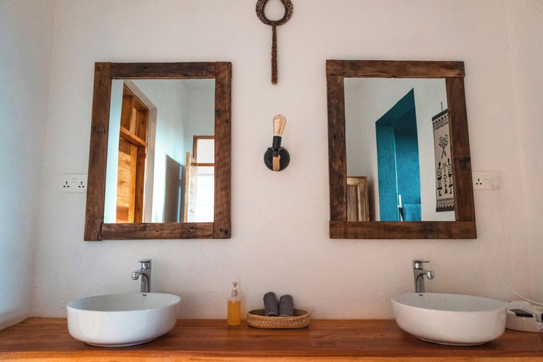 Bathroom 3, mamadunia safari lodge, Karatu