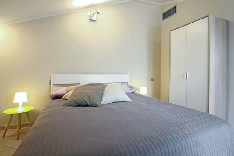Bedroom 4, B&B Portanova, Salerno