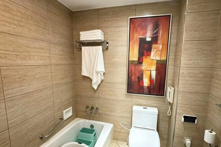 Bathroom 5, Bremen Hotel, Harbin