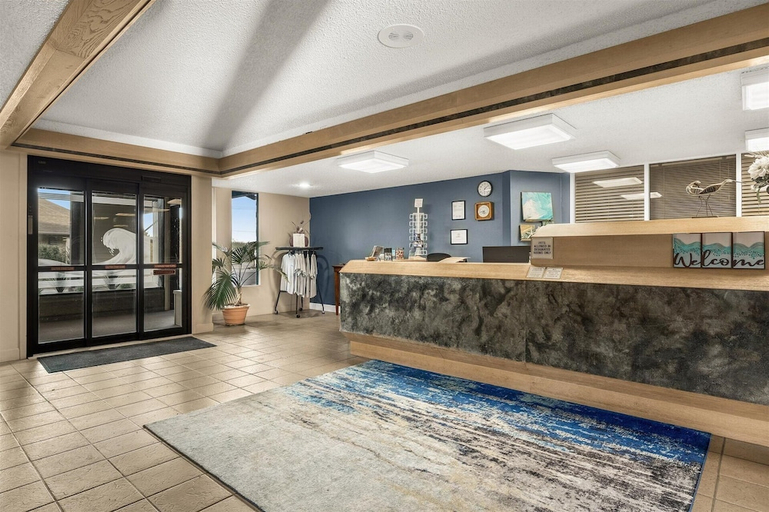 Public Area 2, The Polynesian Resort, Grays Harbor