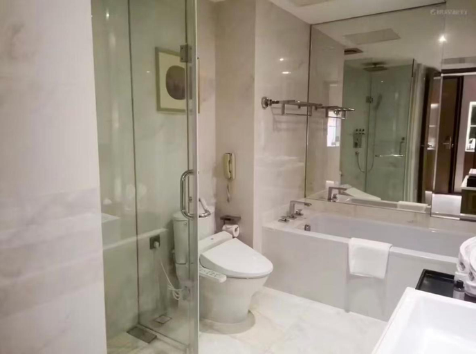Bathroom 4, The Jade Boutique Hotel, Wuhan