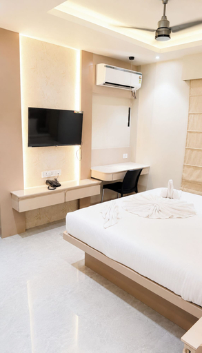 Room 4, Hotel Coral Crest Puri, Puri