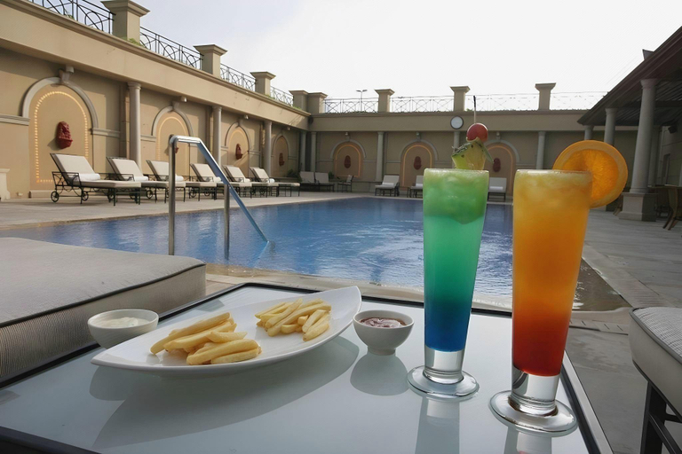 Food & Drinks 5, Luxe Avenue Hotel, Dubai