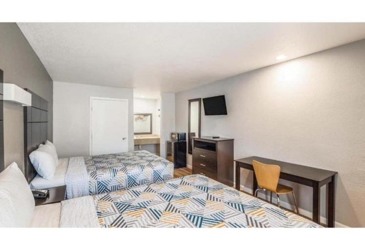 Room 4, Motel 6 Dallas, TX, Dallas