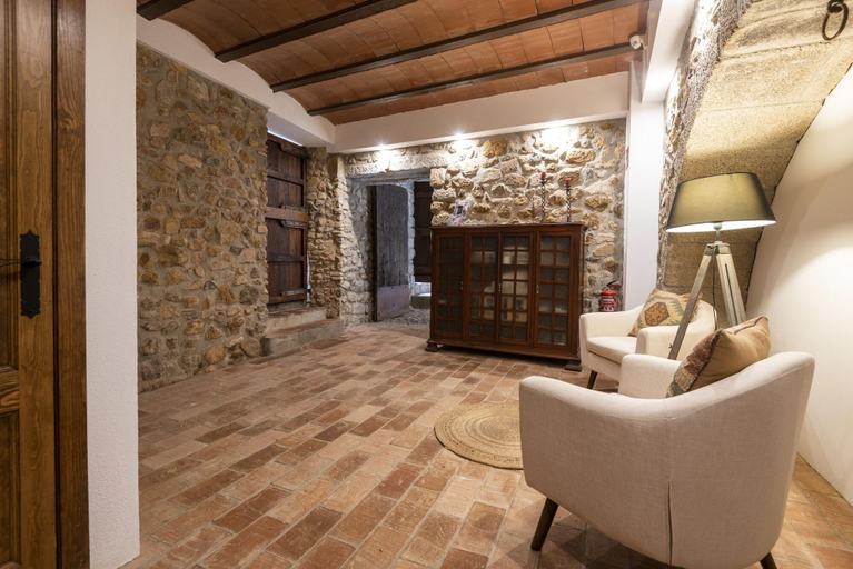 Public Area 3, Hostal Can Xicu, Girona
