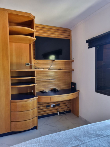 Room 5, Lindo loft decorado centro com garagem, São Roque