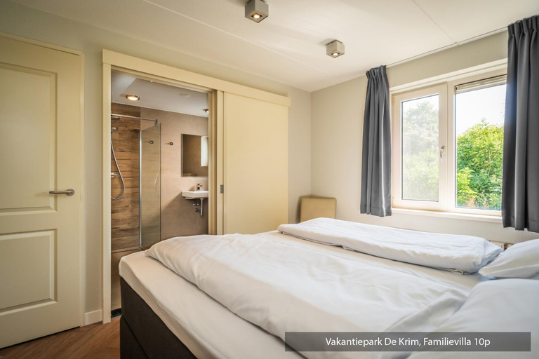 Bedroom 3, Holiday House in Holland with Big Garden, Texel