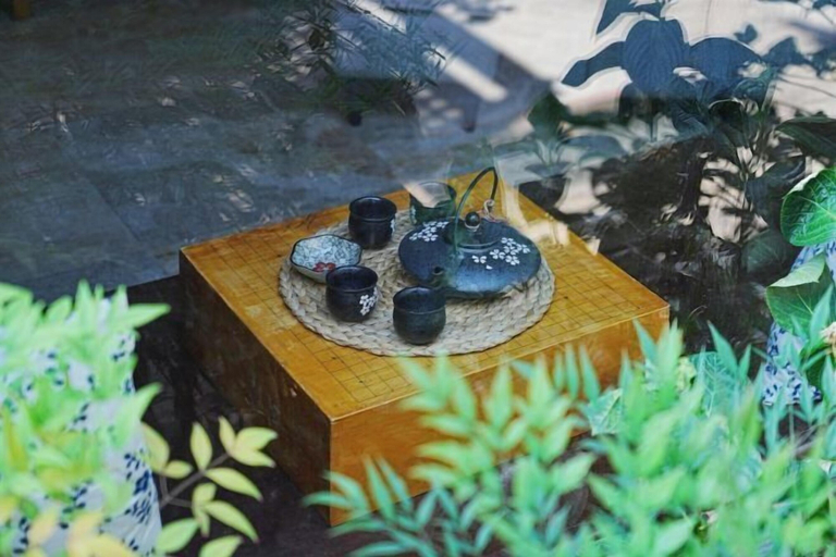 Food & Drinks 4, Serene Mystery Garden, Dali Bai