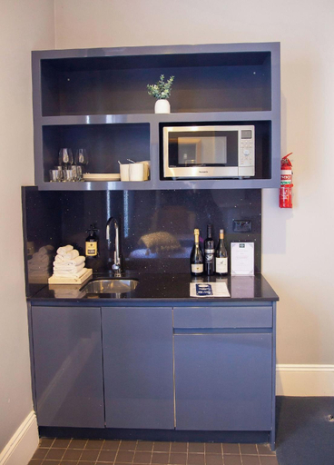 Food & Drinks 4, Bayswater Boutique Loge – Potts Point, Sydney