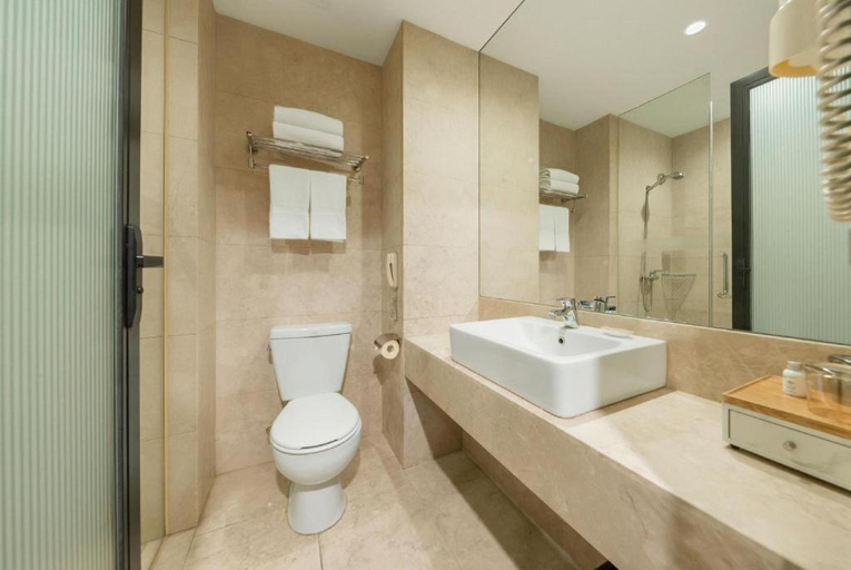Bathroom 4, Nanjing Expo Center Hotel, Nanjing