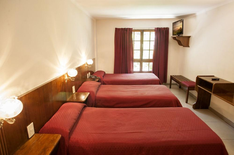 Bedroom 1, Hotel Princess, Capital