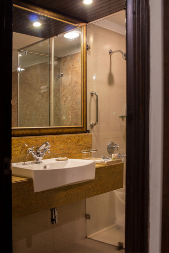 Bathroom 4, Hotel Rock Manali, Kullu