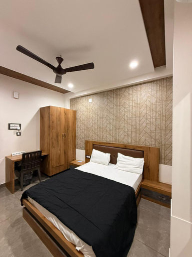 Bedroom 2, Ramya Stay Inn, Patan