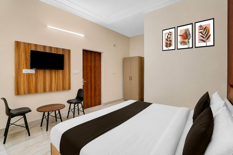 Room 5, Classic Hotel Prince, Sahibzada Ajit Singh Nagar