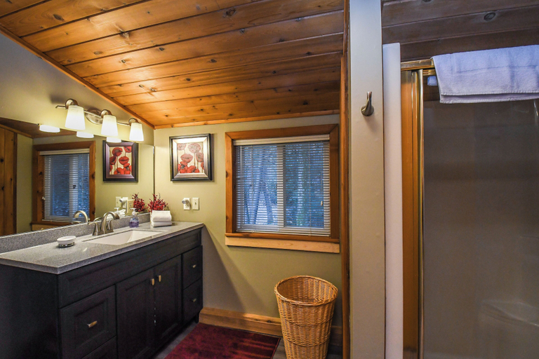 Bathroom, Hideaway by Taylor Made Deep Creek, Garrett