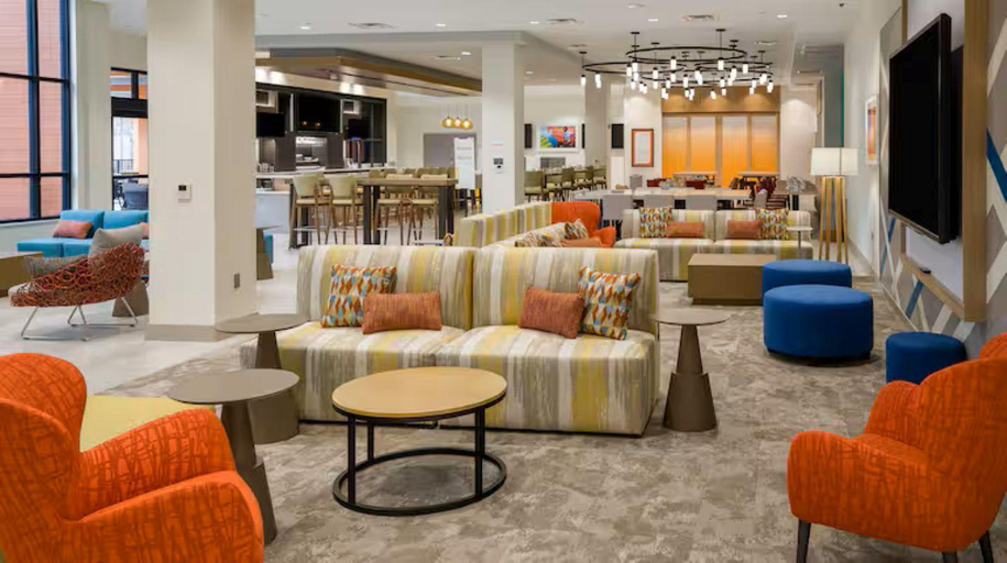 Lobby 4, Hilton Garden Inn Kokomo Downtown, Howard