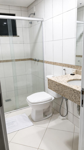 Bathroom 3, Treville Hotel, Carazinho