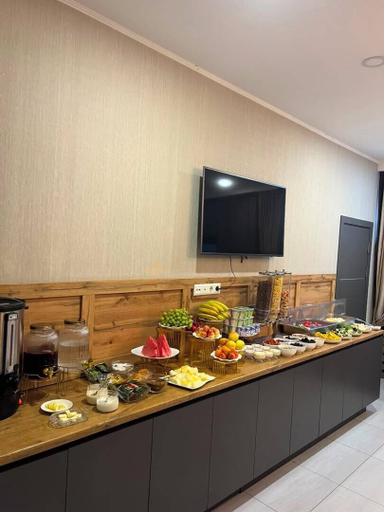 Food & Drinks 5, Sara Hotel, Bishkek