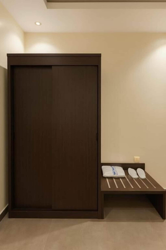 Room 5, Tramontan Serviced Apartments