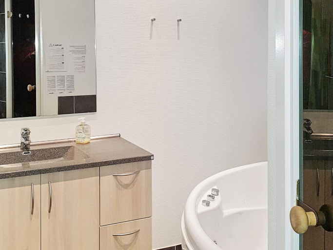 Bathroom 4, 5 star holiday home in Sydals, Sønderborg