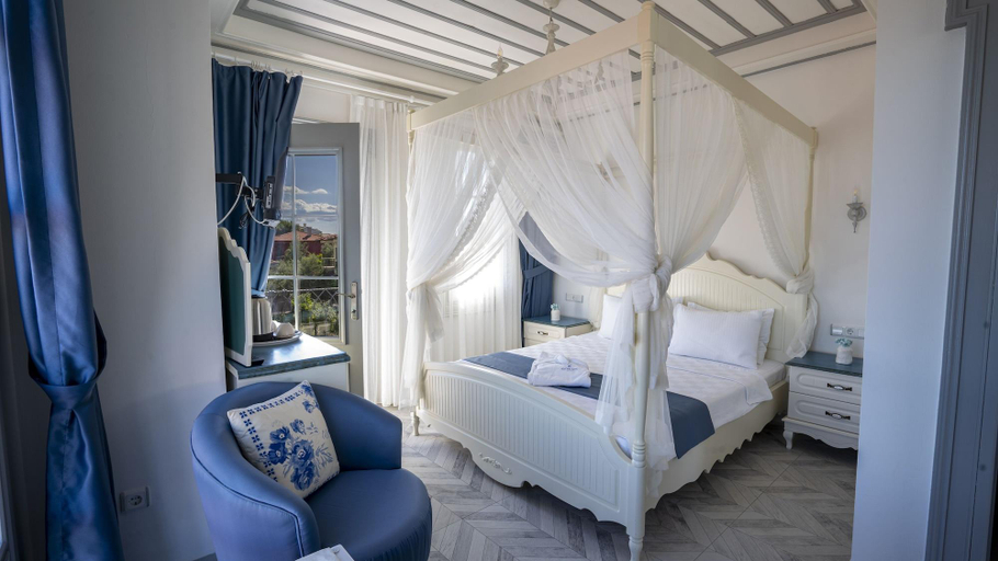 Bedroom 2, Efruze Otel, Ayvalık