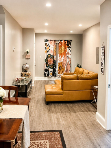 Primary image, Diamond Horizon Suite, Philadelphia